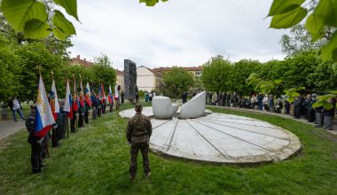 Dan upora ni le spomin na preteklost, ampak je ogledalo sedanjosti