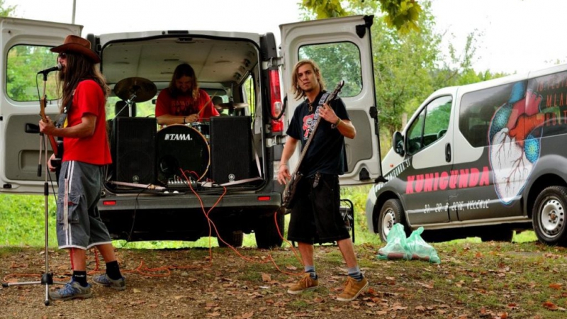 Živela zdrava pamet in odprto srce!