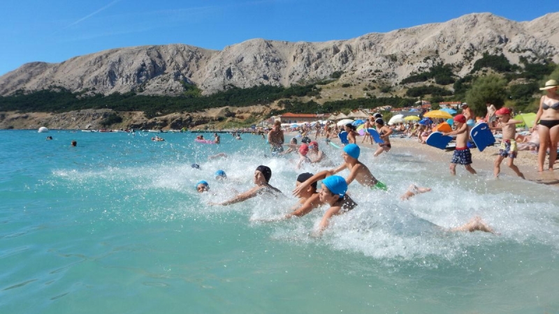 Otroško veselje v Baški