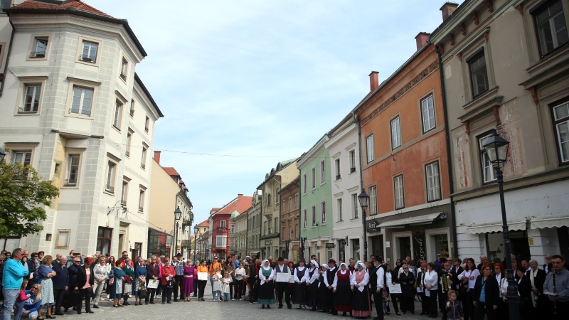 Pevski sprehod po Celju