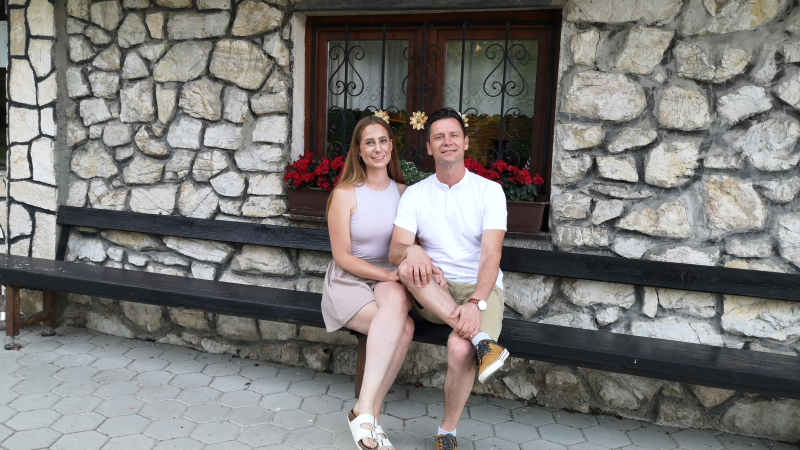 Ponuditi želita košček raja
