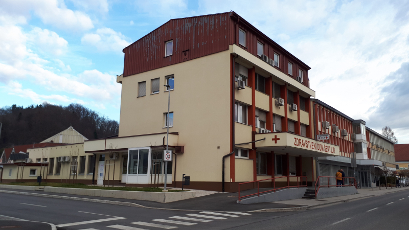 Zaradi pomanjkanja zdravnikov konec nočnega dežurstva?