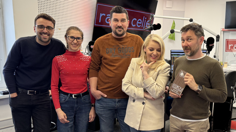 Odšli v šolske klopi, Zaka pa ne 